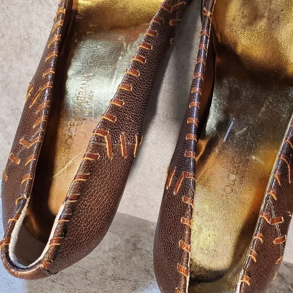 Dolce & Gabbana Vintage Y2K 90s Quiet Luxury Brown Leather Square Toe Heels 39